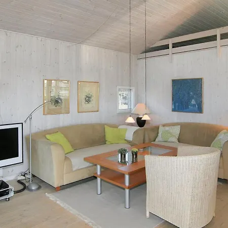 Ferdine - 1-5km From The Sea In Western Jutland By Interhome * Fanø