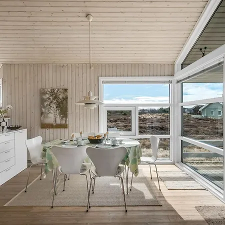 Nyaraló Ferdine - 1-5km From The Sea By Interhome